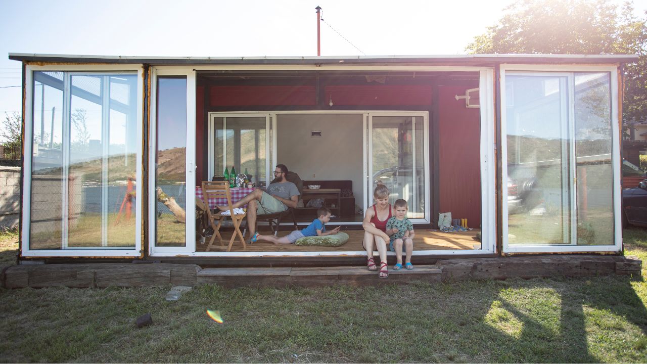 7 Benefits of Choosing a Container Home